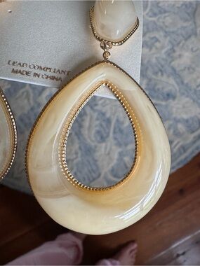 Natasha Couture Beige Gold Teardrop Dangle Earrings